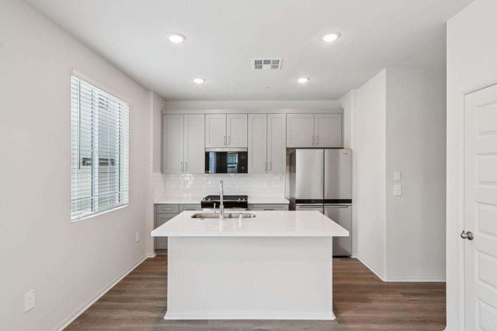 MLS #PTP2508094 image #10