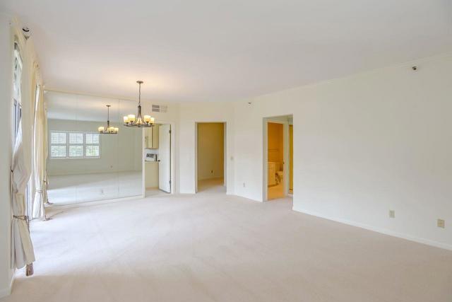1 Baldwin Avenue, San Mateo CA: https://media.crmls.org/mediaz/dd4315c5-e6f6-416a-9d28-1761989954c8.jpg