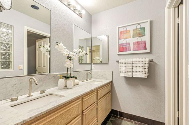 Image 21 of 39 For 445 Milan Drive 120