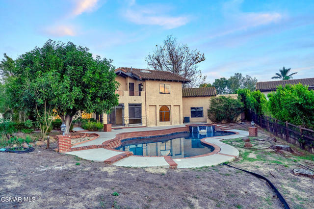 751 Wildwood Avenue, Thousand Oaks CA: https://media.crmls.org/mediaz/dd43c283-a19d-4915-8de1-1c1f401f2473.jpg