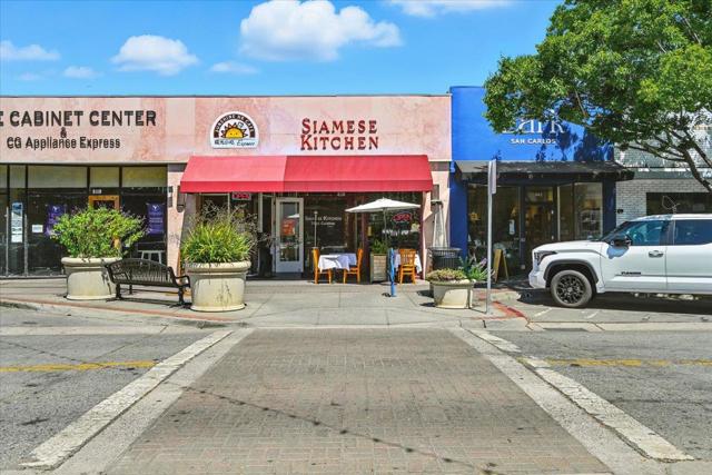 657 Walnut Street, San Carlos CA: https://media.crmls.org/mediaz/dd445abd-f763-4d04-97b3-6017c3dc97b4.jpg