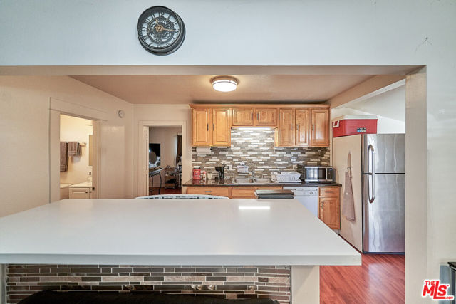 1224 Dewey Avenue, Los Angeles CA: https://media.crmls.org/mediaz/dd45e046-53c9-4354-a40c-8ca672849458.jpg