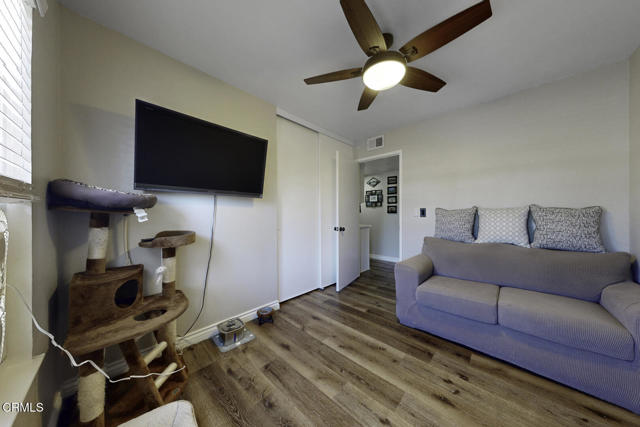 680 Redwood Lane, San Dimas CA: https://media.crmls.org/mediaz/dd47cba8-605c-4083-a4ec-c6632783792a.jpg