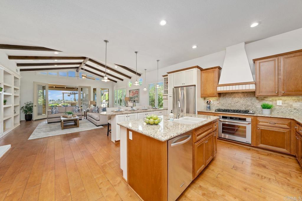 1254 Mariposa Road - photo 5