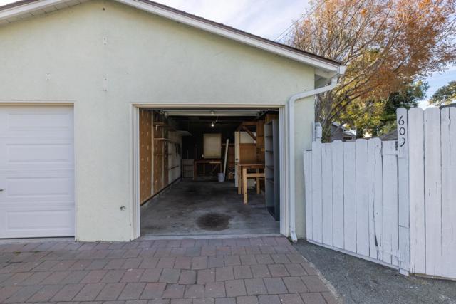 609 Congress Avenue, Pacific Grove CA: https://media.crmls.org/mediaz/dd487277-6bcb-4571-8bc3-71c32eb42acc.jpg