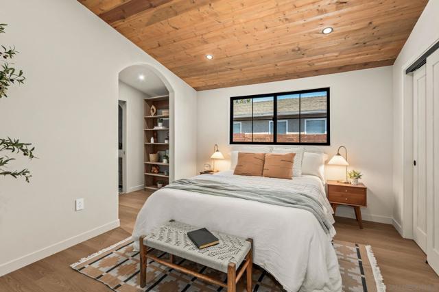 1566 Evergreen St, San Diego CA: https://media.crmls.org/mediaz/dd487754-f856-4892-a6dd-0897be241ceb.jpg