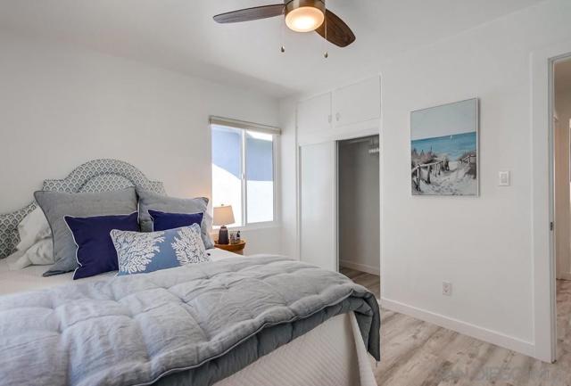 3286 88 Bayside Walk, San Diego CA: https://media.crmls.org/mediaz/dd4972af-57c4-48f2-9063-7f57031389e9.jpg