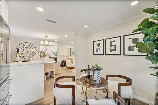 Detail Gallery Image 27 of 75 For 2820 San Pasqual St, Pasadena,  CA 91107 - 5 Beds | 5/1 Baths