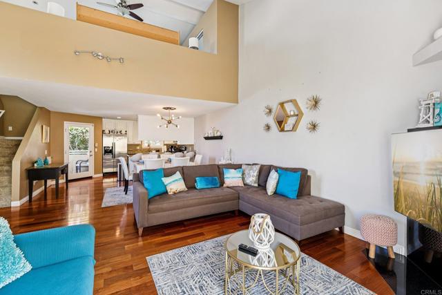 3843 Riviera Drive, San Diego CA: https://media.crmls.org/mediaz/dd4b83c0-920e-445a-aabe-5d38545fb30b.jpg