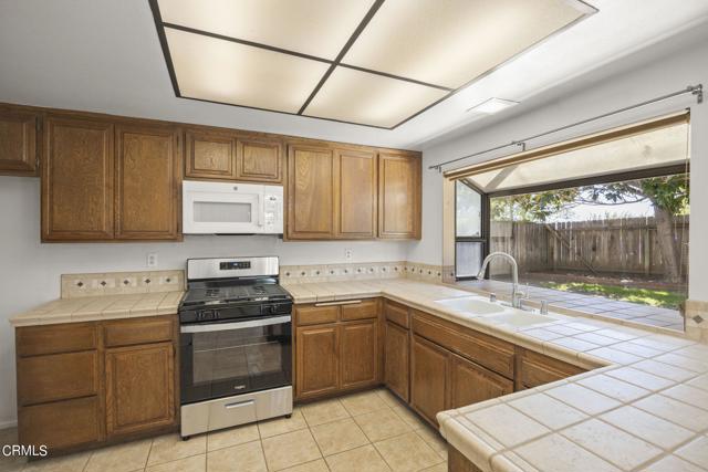 Detail Gallery Image 22 of 53 For 1795 Sespe Dr, Ventura,  CA 93004 - 3 Beds | 2/1 Baths