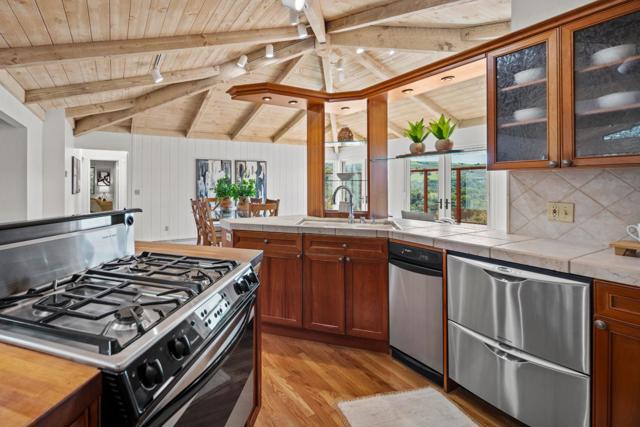 11605 McCarthy Road, Carmel Valley CA: https://media.crmls.org/mediaz/dd4c5988-9bb7-4b7b-937a-3d2e3191d717.jpg