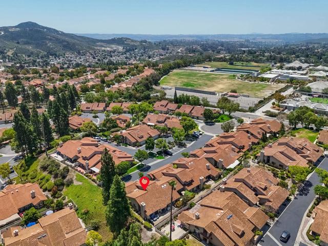 15628 Via Marchena, San Diego CA: https://media.crmls.org/mediaz/dd4cd979-cfe5-4d10-a67a-9d14e5bf7082.jpg