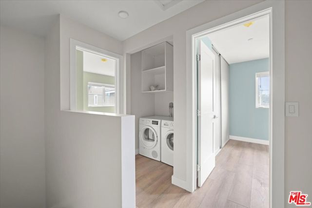 1317 Punta Gorda, Santa Barbara CA: https://media.crmls.org/mediaz/dd4d2f59-4af6-496c-92e2-f808c3ffab35.jpg