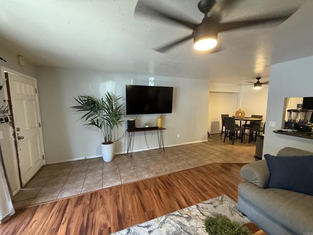 Detail Gallery Image 7 of 18 For 554 Telegraph Canyon Rd #F,  Chula Vista,  CA 91910 - 3 Beds | 2 Baths