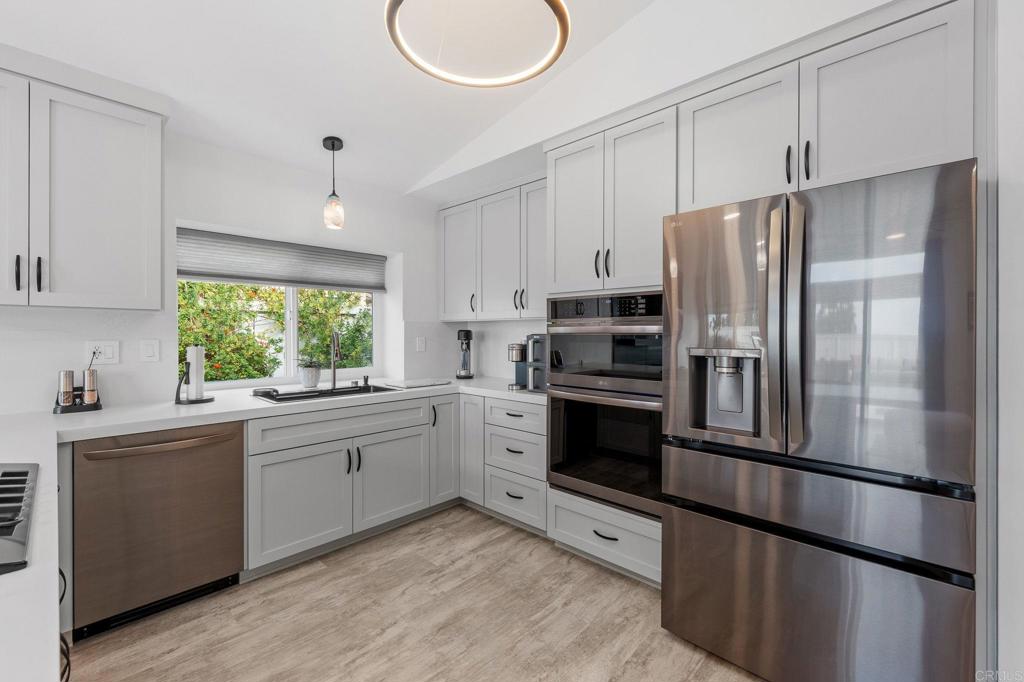 2302 Kimberly Ct - photo 14