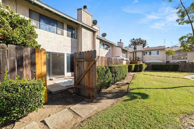 865 Mountain Ave, Ontario, California 91762, 3 Bedrooms Bedrooms, ,2 BathroomsBathrooms,Condominium,For Sale,Mountain Ave,250020096SD