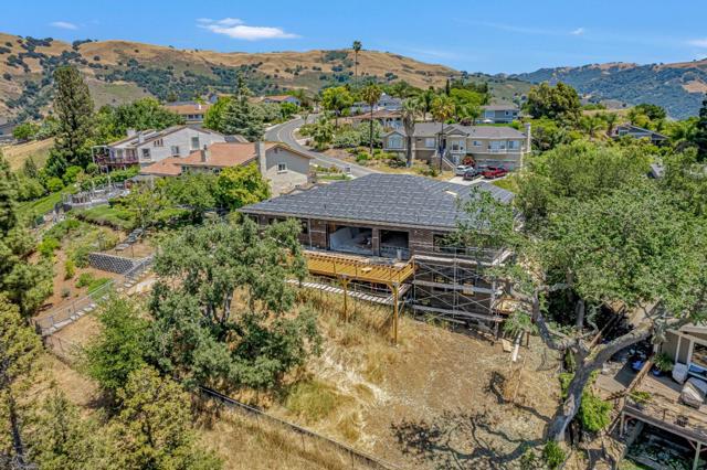 15860 Jackson Oaks Drive, Morgan Hill CA: https://media.crmls.org/mediaz/dd4f07b4-a4a9-4902-ba85-1bb57afad089.jpg