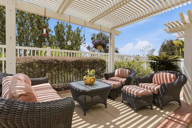 Image 40 of 51 For 11767 Scripps Cape Vista Point