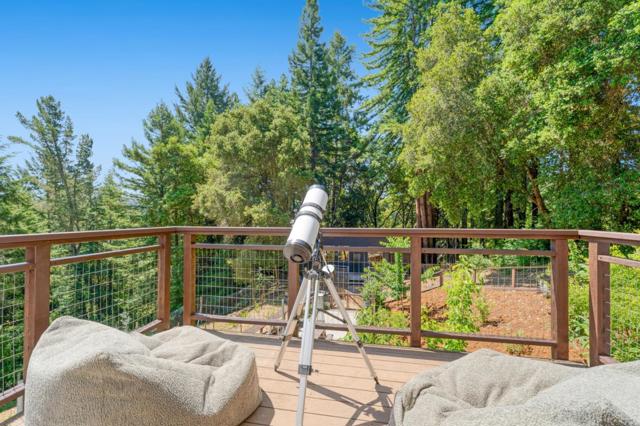 55 Hidden Meadow Lane, Scotts Valley CA: https://media.crmls.org/mediaz/dd5311ed-63f4-4642-ac63-49661146a125.jpg