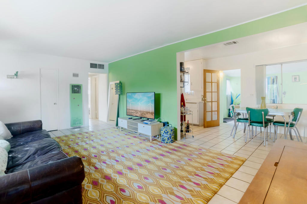 MLS #219139206DA image #2