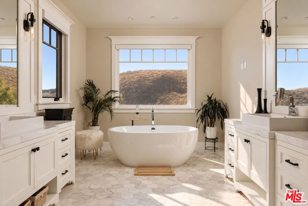 MLS #26986657 image #16