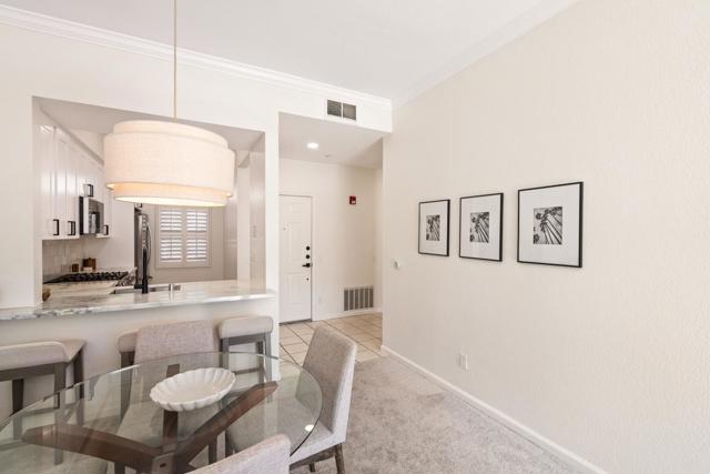 833 Swallowtail Court, Brisbane CA: https://media.crmls.org/mediaz/dd556e74-d131-424d-a1c5-91281da540d7.jpg