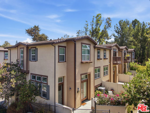 732 Tennis Club Lane photo 45