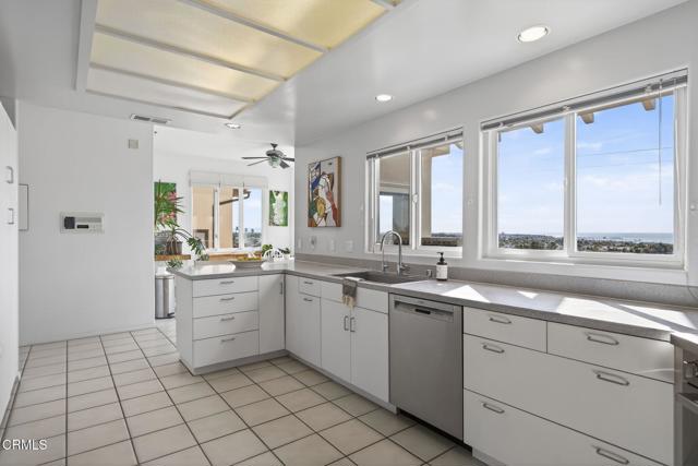 Detail Gallery Image 12 of 58 For 1736 Marisol Dr, Ventura,  CA 93001 - 4 Beds | 3/1 Baths