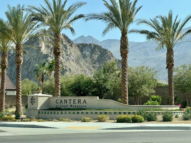 80435 Palatine Crt Court, La Quinta CA: https://media.crmls.org/mediaz/dd57ae33-2d01-4e95-9734-5da6dbbdf7de.jpg