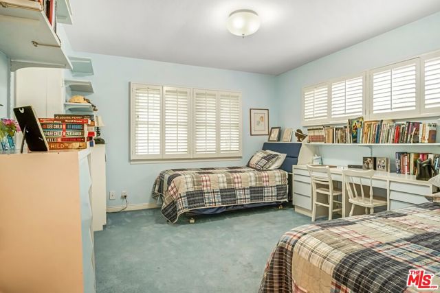 MLS #25586831 image #13