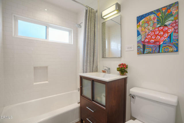 Detail Gallery Image 28 of 45 For 1025 Nithsdale Rd, Pasadena,  CA 91105 - 4 Beds | 3 Baths