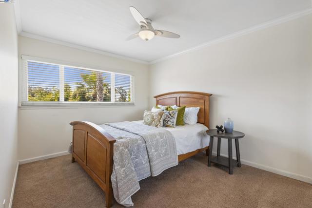 41938 Via San Carlos, Fremont CA: https://media.crmls.org/mediaz/dd5a9fa6-7fb1-4dfa-94b4-6bb6ecd762cd.jpg