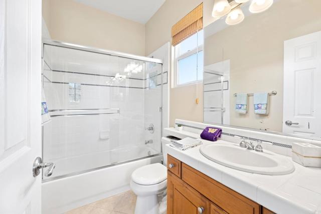 Detail Gallery Image 39 of 52 For 5273 Greenwillow Ln, San Diego,  CA 92130 - 5 Beds | 5/1 Baths