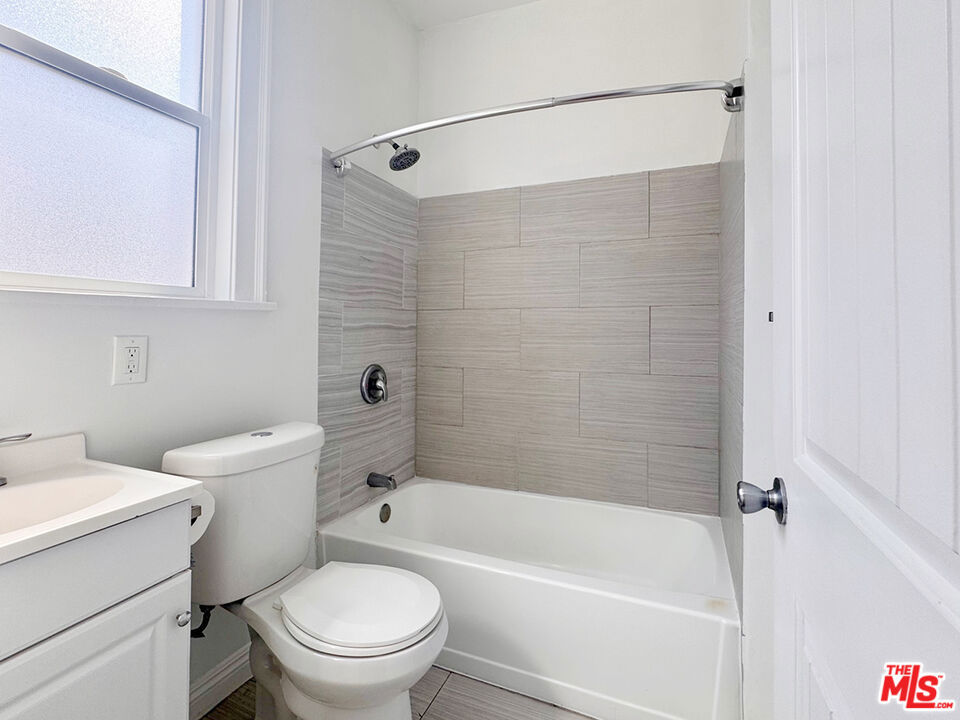 MLS #26853139 image #16