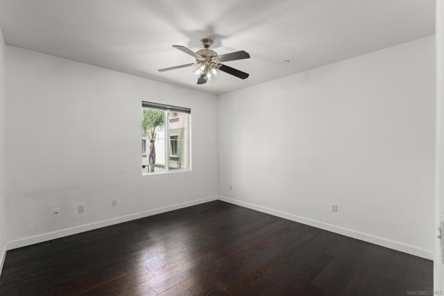4952 Haight Terrace, San Diego CA: https://media.crmls.org/mediaz/dd5cb992-76a8-4e2b-ac35-3b94e9ddeff0.jpg