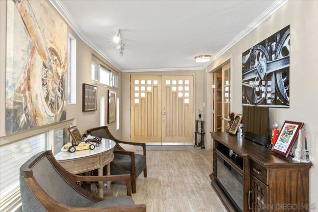 7232 Santa Barbara Street, Carlsbad CA: https://media.crmls.org/mediaz/dd5cd2f8-26fc-44d3-9b39-562330bdf71c.jpg