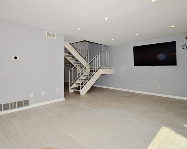 2230 N N. Indian Canyon Way Drive, Palm Springs CA: https://media.crmls.org/mediaz/dd5e123a-ef0b-404f-8d80-44a57f19b7b0.jpg