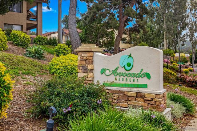 1146 Grape St, San Marcos CA: https://media.crmls.org/mediaz/dd5e8144-f8f0-4f21-9838-bfda31a1f3a9.jpg