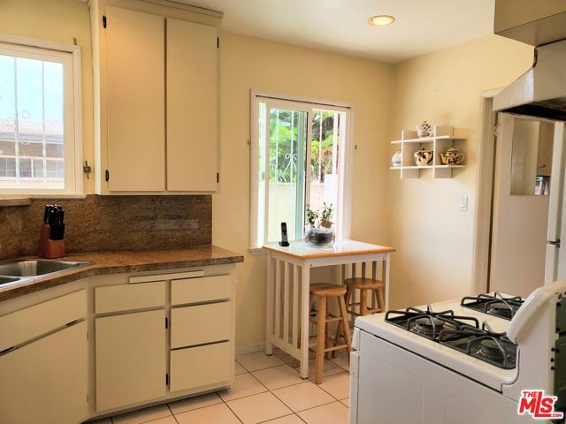 13207 Ruthelen Street, Gardena CA: https://media.crmls.org/mediaz/dd5ead18-9f26-49a9-a33a-c07e56971609.jpg