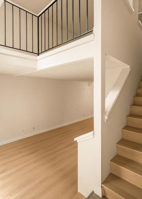 385 Mandarin Drive, Daly City CA: https://media.crmls.org/mediaz/dd5ef1cb-9918-4d63-8915-3b0e5ce8b946.jpg