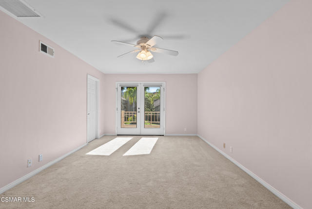 48 Golden Glen Drive, Simi Valley CA: https://media.crmls.org/mediaz/dd5f24cb-d4fe-4607-931c-37f384af7f5b.jpg