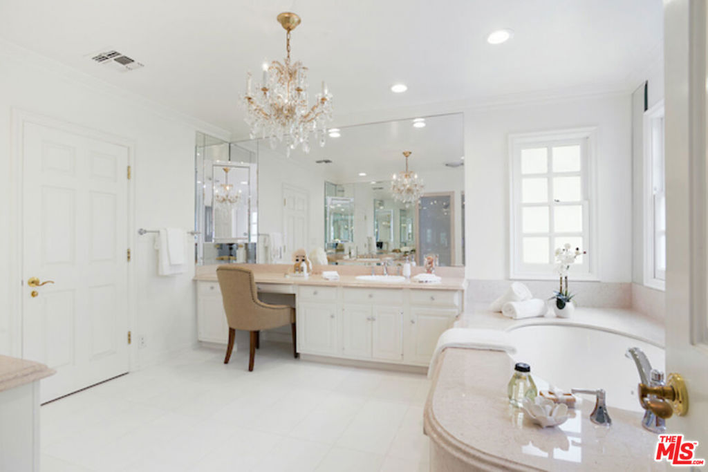 MLS #26926923 image #12
