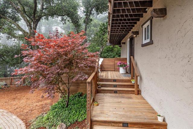 21721 Summit Road, Los Gatos CA: https://media.crmls.org/mediaz/dd6195ff-0392-4149-859a-d5a7cec02d86.jpg