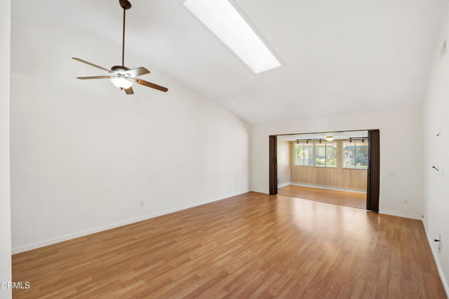11225 Village 11, Camarillo CA: https://media.crmls.org/mediaz/dd62418d-c353-44b4-b818-edcb5d0e39c9.jpg