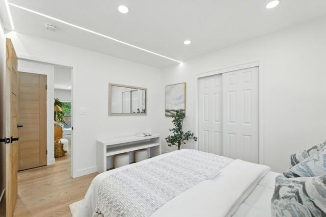 1406 Hollenbeck Avenue, Sunnyvale CA: https://media.crmls.org/mediaz/dd634293-e34d-465b-b114-356ba2169bd8.jpg