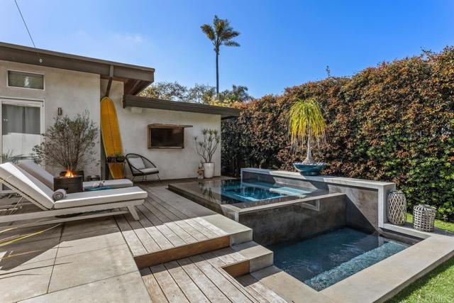 Detail Gallery Image 34 of 40 For 1159 Hymettus Ave, Encinitas,  CA 92024 - 4 Beds | 3/1 Baths