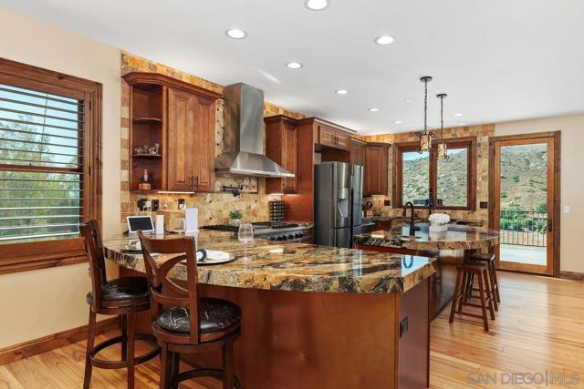 18585 Deer Valley Estates, Poway CA: https://media.crmls.org/mediaz/dd640882-9f0f-48e5-8e4e-35c1042af6ec.jpg
