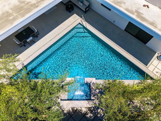 74846 Fox Hills Court, Palm Desert CA: https://media.crmls.org/mediaz/dd64118b-fd3b-4cf7-806b-22d1066d3a03.jpg