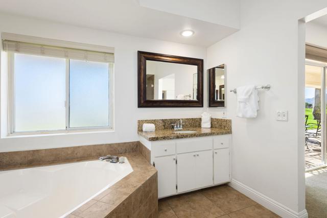 783 Montana Vista Drive, Palm Desert, CA 92211
