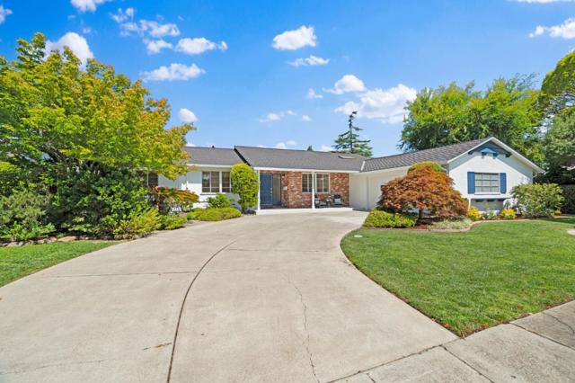 1861 Limetree Lane, Mountain View CA: https://media.crmls.org/mediaz/dd64a936-f3a6-4002-ba9e-d82bf0790372.jpg